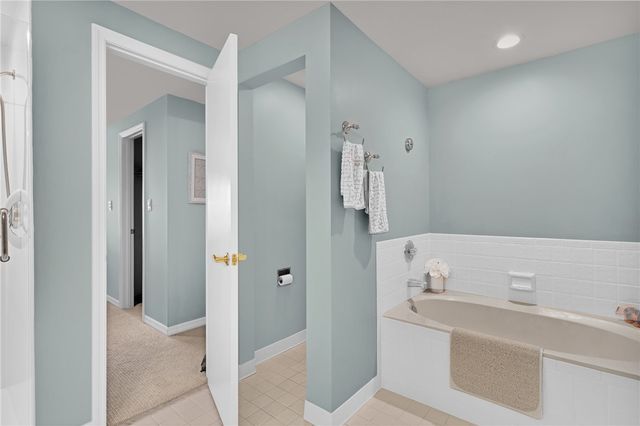 5085 Harmony Circle 201, Vero Beach, FL 32967