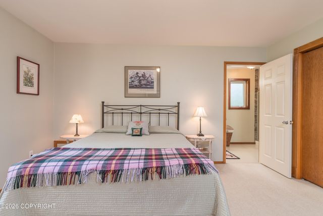 12444 Cloudberry Lane, Ketchikan, AK 99901
