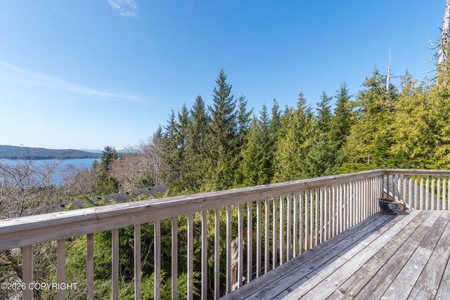 12444 Cloudberry Lane, Ketchikan, AK 99901