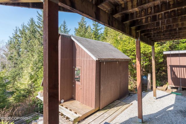12444 Cloudberry Lane, Ketchikan, AK 99901
