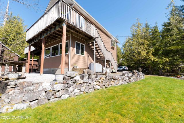 12444 Cloudberry Lane, Ketchikan, AK 99901