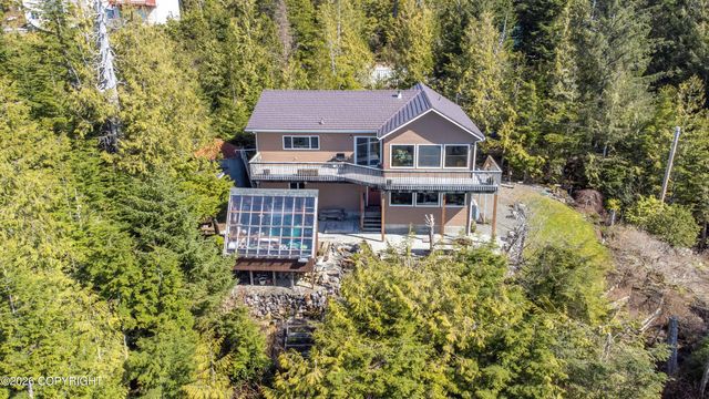 12444 Cloudberry Lane, Ketchikan, AK 99901