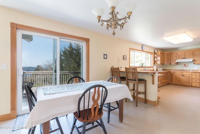 12444 Cloudberry Lane, Ketchikan, AK 99901