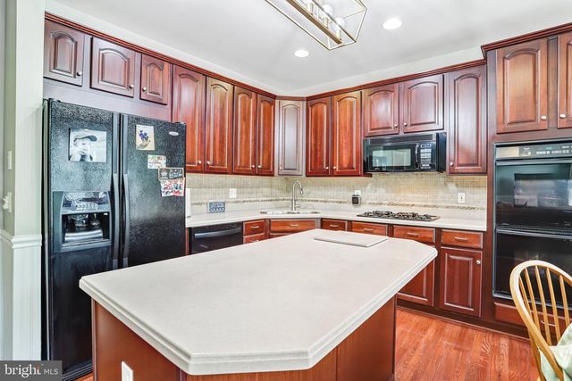 43804 BENT CREEK TER, Leesburg, VA 20176