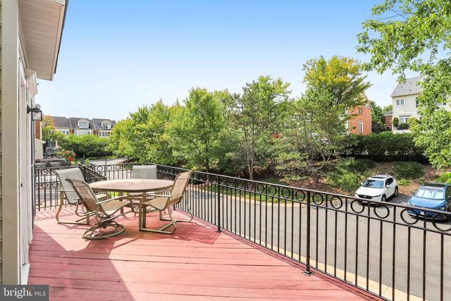 43804 BENT CREEK TER, Leesburg, VA 20176