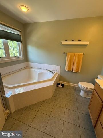43804 BENT CREEK TER, Leesburg, VA 20176