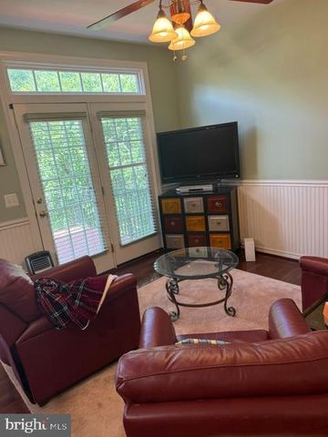 43804 BENT CREEK TER, Leesburg, VA 20176