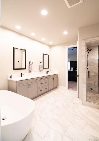 3323 S Newcombe Street, Lakewood, CO 80227