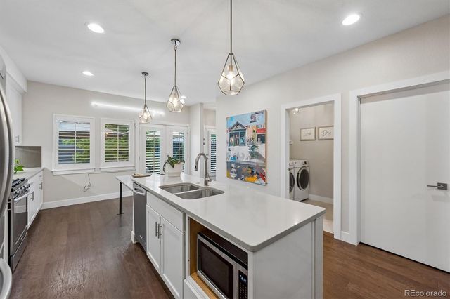 2837 S Sherman Street, Englewood, CO 80113