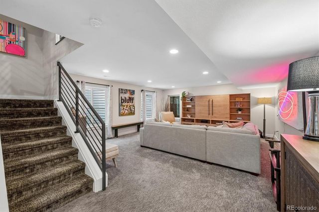 2837 S Sherman Street, Englewood, CO 80113