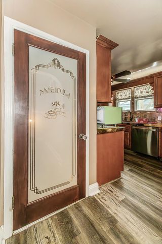 426 E Simpson Avenue, Fresno, CA 93704