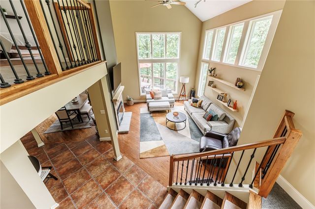 332 Thornebush Drive, Victor, NY 14564