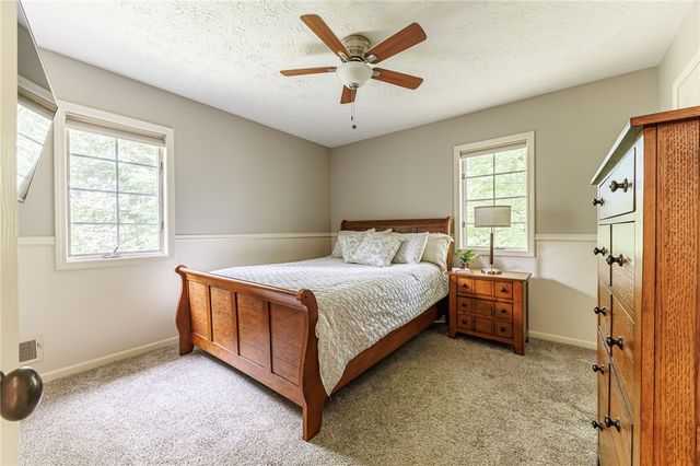 332 Thornebush Drive, Victor, NY 14564