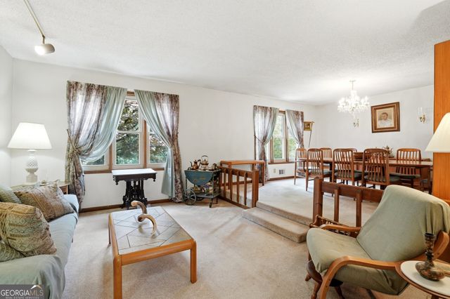 4228 Cove Court NE, Marietta, GA 30067