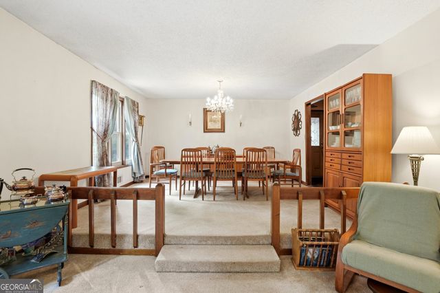 4228 Cove Court NE, Marietta, GA 30067