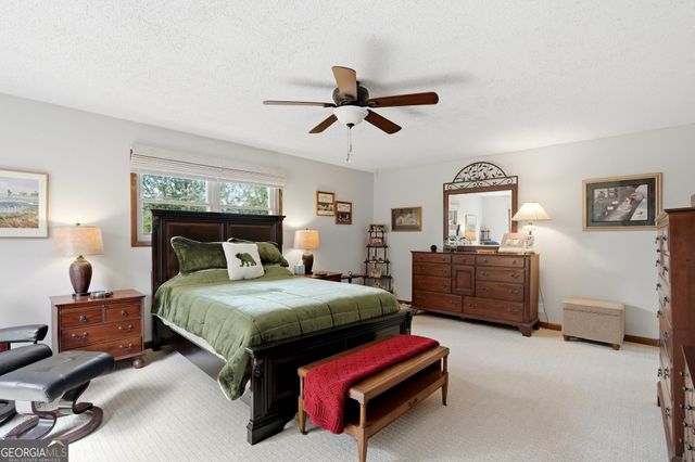 4228 Cove Court NE, Marietta, GA 30067