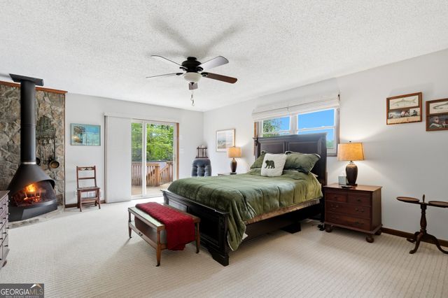 4228 Cove Court NE, Marietta, GA 30067