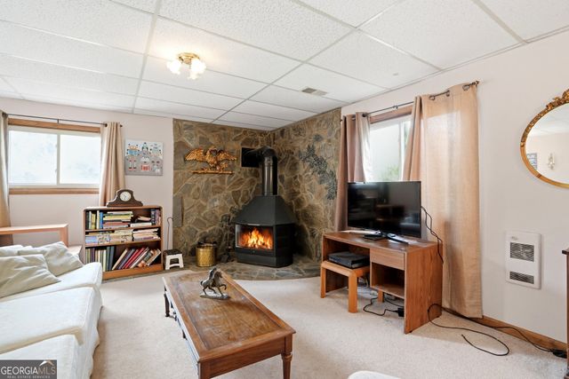 4228 Cove Court NE, Marietta, GA 30067