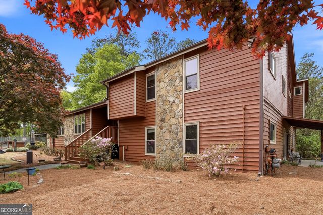 4228 Cove Court NE, Marietta, GA 30067