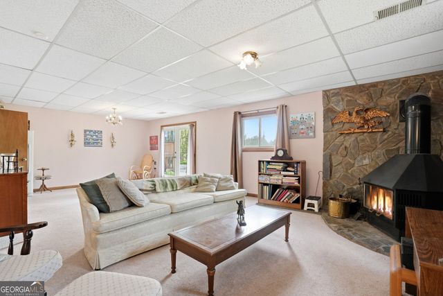 4228 Cove Court NE, Marietta, GA 30067