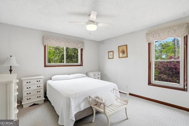 4228 Cove Court NE, Marietta, GA 30067