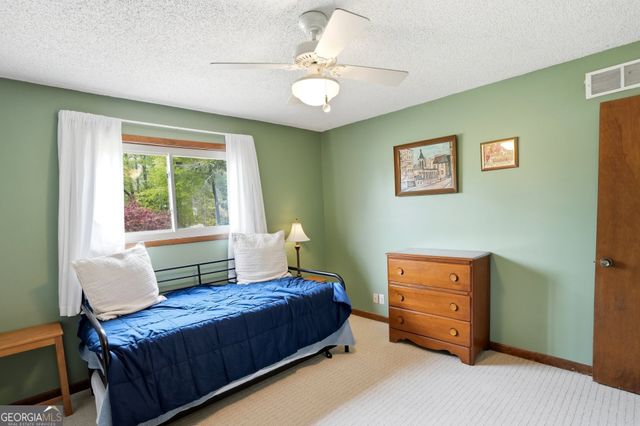 4228 Cove Court NE, Marietta, GA 30067