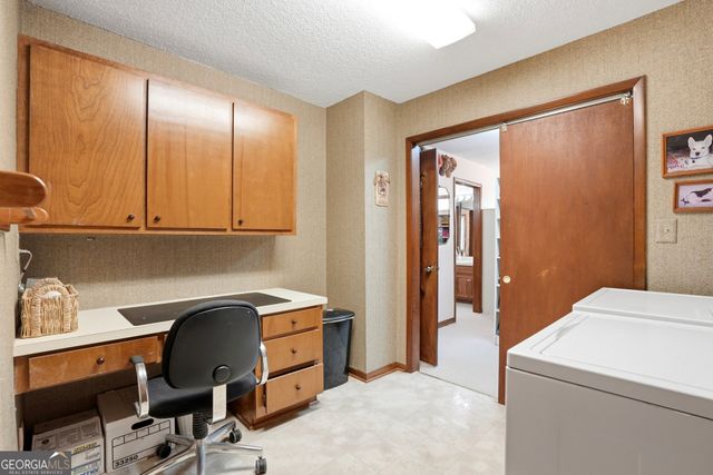 4228 Cove Court NE, Marietta, GA 30067