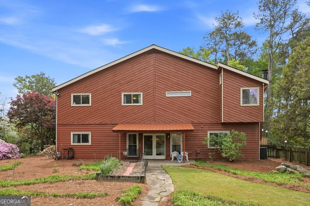 4228 Cove Court NE, Marietta, GA 30067