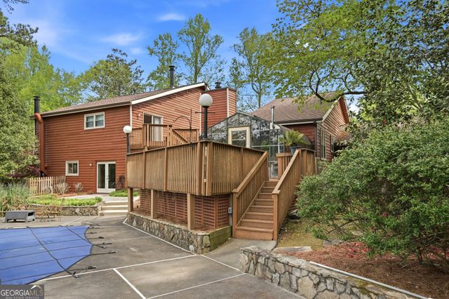 4228 Cove Court NE, Marietta, GA 30067