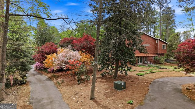 4228 Cove Court NE, Marietta, GA 30067