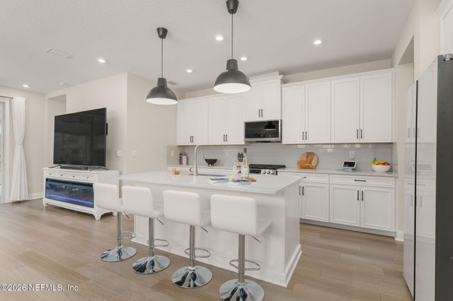 403 LADYSLIPPER Drive, St. Johns, FL 32259