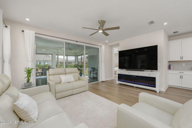 403 LADYSLIPPER Drive, St. Johns, FL 32259