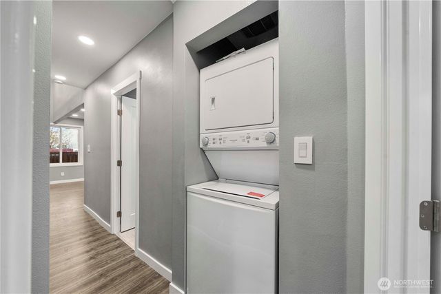 6929 Ellis Avenue S, Seattle, WA 98108