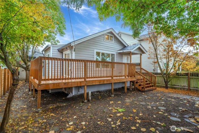 6929 Ellis Avenue S, Seattle, WA 98108