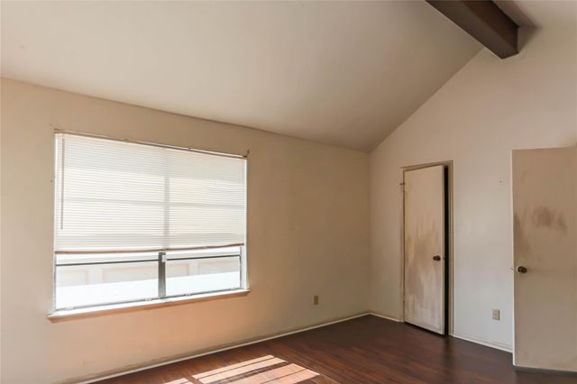 9901 Sharpcrest Street J7, Houston, TX 77036