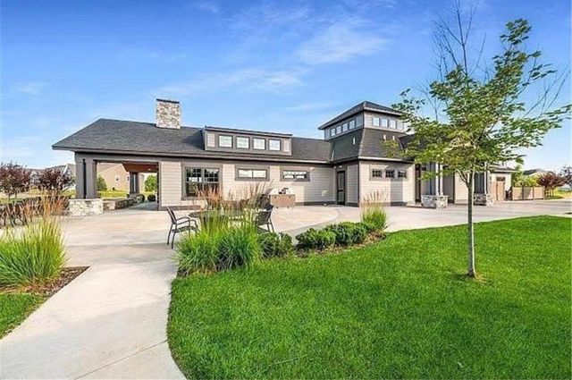 18135 Gladstone Trail, Lakeville, MN 55044
