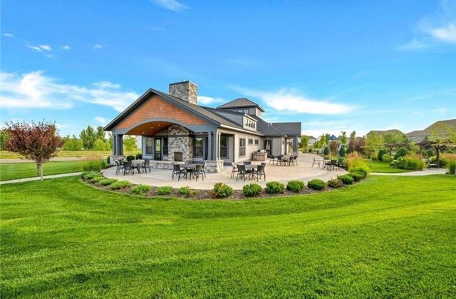 18135 Gladstone Trail, Lakeville, MN 55044