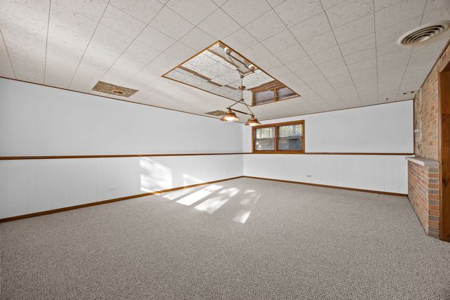1138 Timber Lane, Darien, IL 60561
