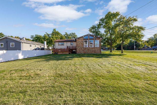 1138 Timber Lane, Darien, IL 60561