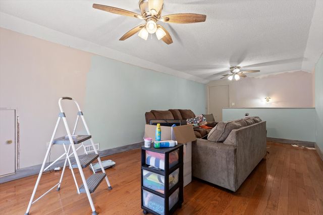 210 Wheeler Avenue, Chickamauga, GA 30707