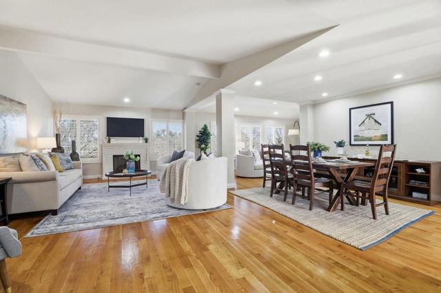 7351 Via Laguna, San Jose, CA 95135