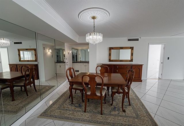 1833 S OCEAN Drive 808, Hallandale Beach, FL 33009