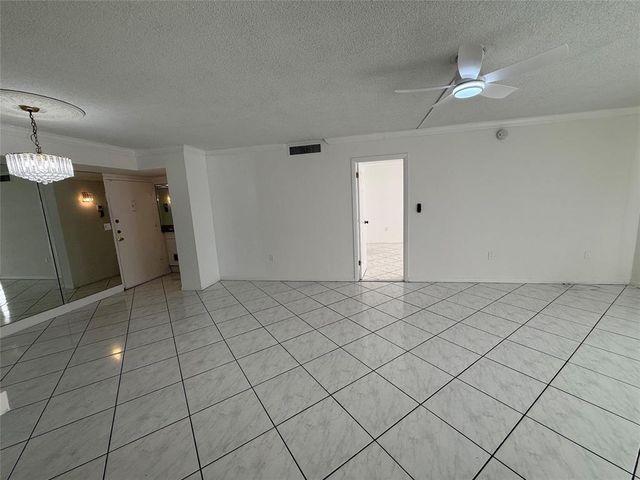 1833 S OCEAN Drive 808, Hallandale Beach, FL 33009