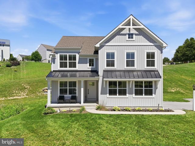 525 DIETZ RD, York, PA 17402