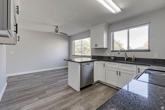 3246 W ROYALWOOD DR, Taylorsville, UT 84129