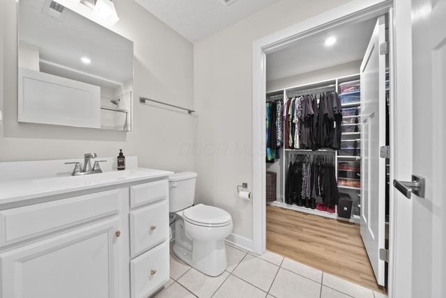 6443 Turning Stone Loop, Canal Winchester, OH 43110