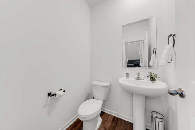 2101 Yellowstone Boulevard, Mundelein, IL 60060