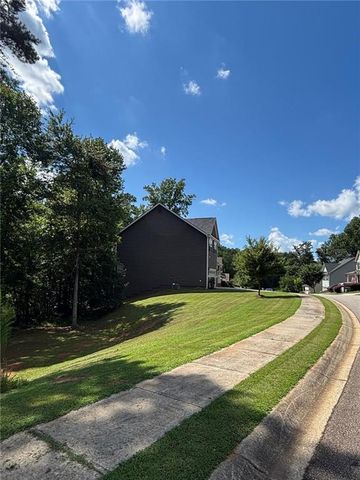 389 White Trillium Drive, Hoschton, GA 30548