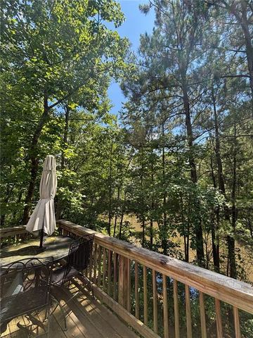 389 White Trillium Drive, Hoschton, GA 30548