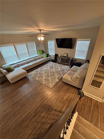 389 White Trillium Drive, Hoschton, GA 30548